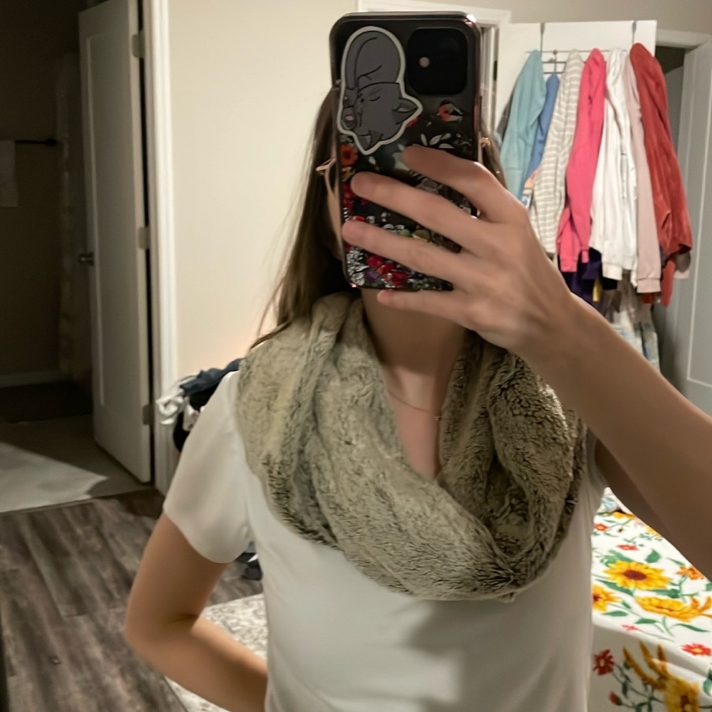 Faux fur scarf